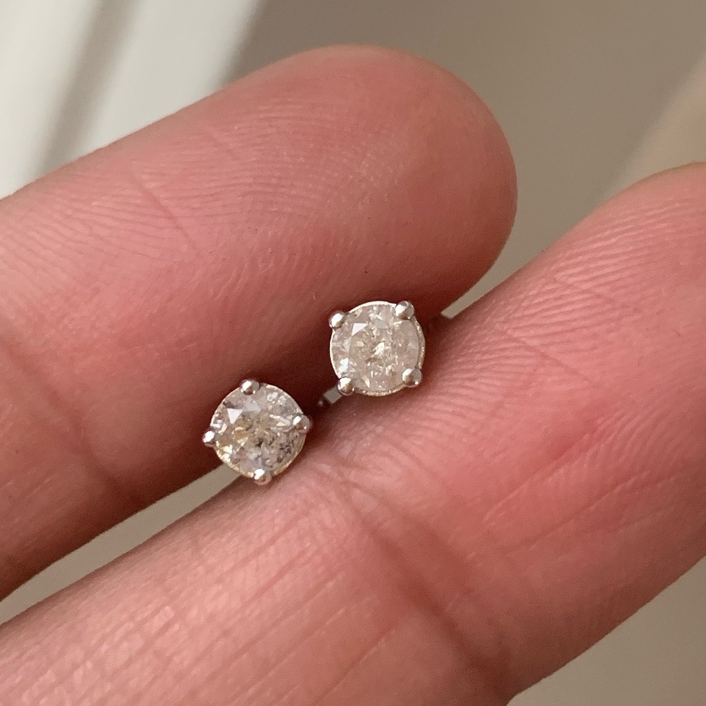 10kt White Gold 3/8 carat Diamond Studs